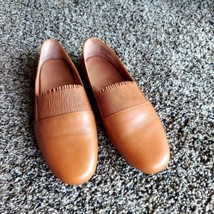 Gentle Souls by Kenneth Cole leather brown flats shoe size with ruffle 7.5 women